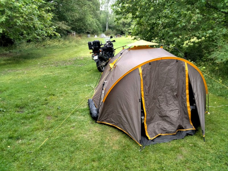 03 Camping 02.jpg