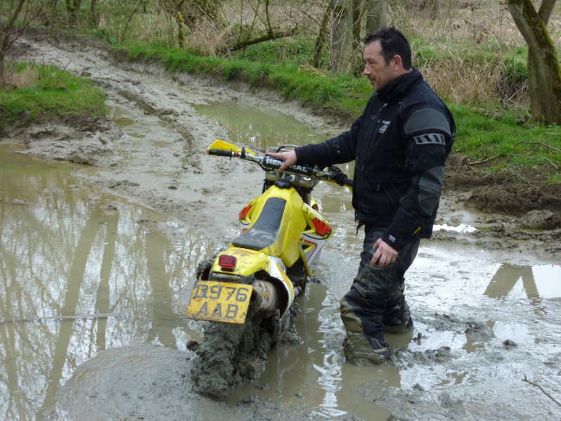 drz in mud 006_2012-01-05.jpg