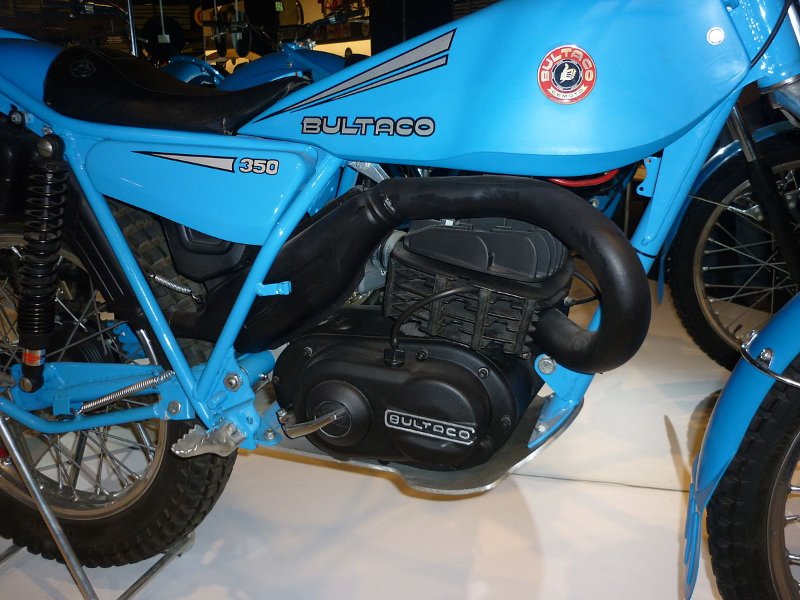 Bultaco_Sherpa_T_350_mod_199A_1980_engine.JPG
